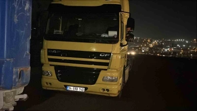 Kocaeli&rsquo;de feci kaza: 2 &ouml;l&uuml;