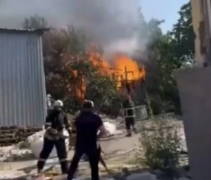 Kocaeli&rsquo;deki yangında ahır kullanılamaz hale geldi