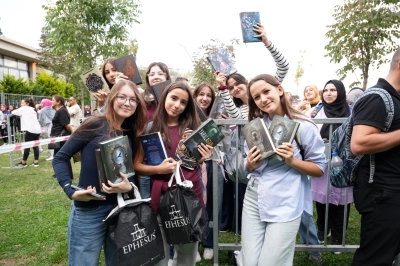 Kocaeli Kitap Fuarı'na b&uuml;y&uuml;k ilgi