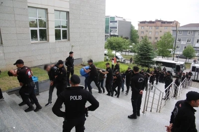 Kocaeli merkezli 23 ilde &lsquo;sahte ara&ccedil; kiralama&rsquo; operasyonu; 35 tutuklama