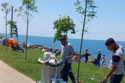 Kocaeli&rsquo;ndeki Mavi Bayraklı Plajlarda Yoğun Mesai