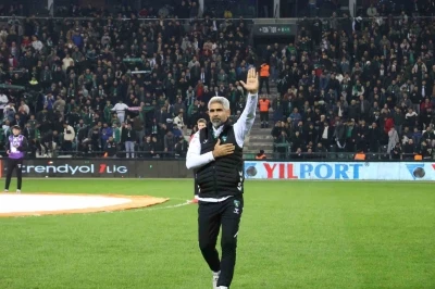 Kocaelispor&rsquo;da Ertuğrul Sağlam 32, İsmet Taşdemir 37 puan topladı
