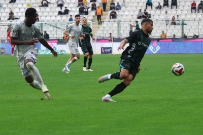 Kocaelispor deplasmanda galip 
