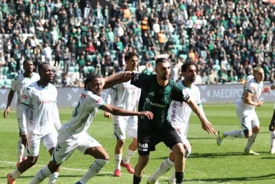 Kocaelispor taraftarını &uuml;z&uuml;yor