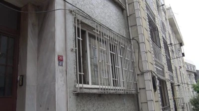 Kokunun geldiği evden ceset &ccedil;ıktı