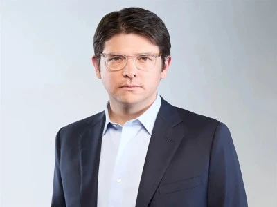 Kolombiya'da silahlı saldırıya uğrayan cumhurbaşkanı adayı Uribe hayatını kaybetti