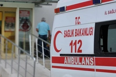 Komşusunu &ouml;ld&uuml;rd&uuml;kten sonra canına kıydı