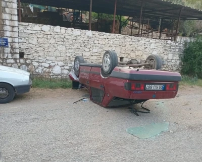 Kontrolden &ccedil;ıkan otomobil ters d&ouml;nd&uuml;