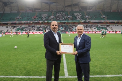 Konya B&uuml;y&uuml;kşehir Belediye Stadyumu, &ldquo;Erişilebilirlik Belgesi&rdquo; aldı.