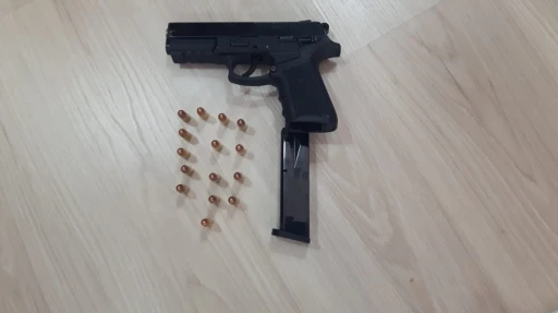 Konya&rsquo;da bir kişiyi yaralayan tetik&ccedil;i ve su&ccedil; &ouml;rg&uuml;t&uuml; &uuml;yelerine eş zamanlı operasyon
