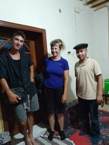 Konya&rsquo;da turistleri darp ettikleri iddia edilen ş&uuml;pheliler tutuklandı
