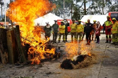 Konya İtfaiyesi TİKA iş birliğiyle Kolombiyalı itfaiyecilere eğitim verdi