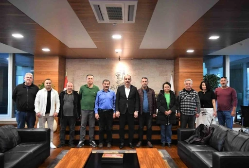 Konyaaltı Belediyesinden &ccedil;alışanlarını haklarını iyileştiren protokol
