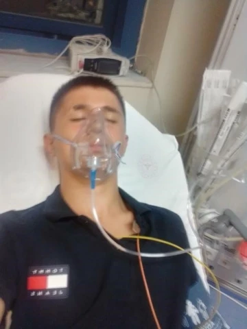 K&ouml;pek saldırısından ka&ccedil;an &ccedil;ocuk d&uuml;şerek yaralandı
