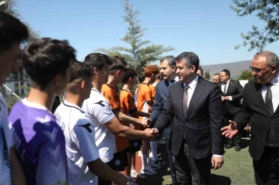 K&ouml;pr&uuml;l&uuml;ler Anadolu Lisesi&rsquo;nde bahar şenliği
