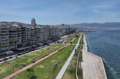 Kordon&rsquo;a A&ccedil;ılan Sokaklar Yeniden Doğacak