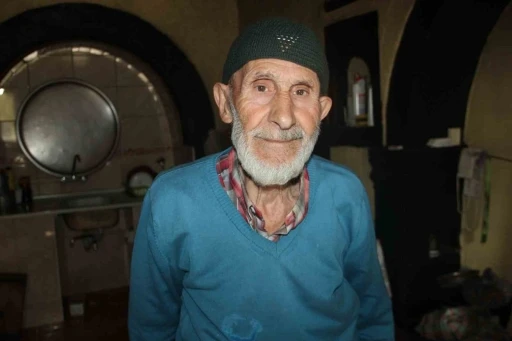 Kore Gazisi 98 yaşındaki Albayrak&rsquo;a son g&ouml;rev
