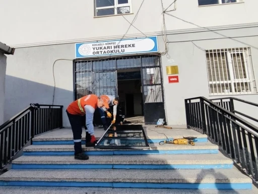 K&ouml;rfez&rsquo;deki okullarda engelli rampası yenileniyor
