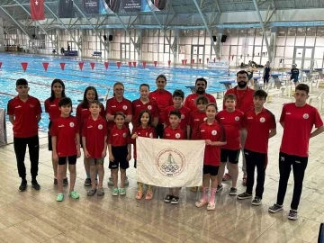 K&ouml;rfezli y&uuml;z&uuml;c&uuml;lerin hedefi T&uuml;rkiye Şampiyonası
