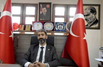 Korkmaz ; &ldquo;Muhtarlar k&ouml;pr&uuml; g&ouml;revi g&ouml;r&uuml;yor&rdquo;
