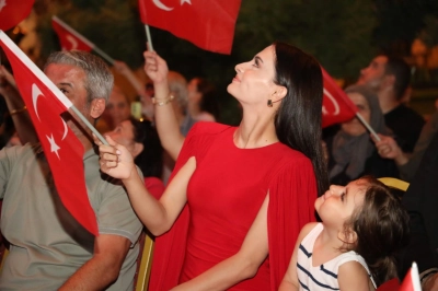 Korkuteli&rsquo;nde Zafer Bayramı ve Şenlik Coşkusu Birleşti