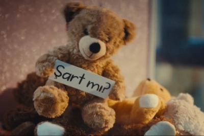 Koruncuk Vakfı'na Kristal &Ouml;d&uuml;l