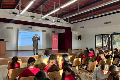 Koruncuk Vakfı&rsquo;ndan Kız &Ccedil;ocuklarına Finansal Okuryazarlık ve Finans G&uuml;venliği Eğitimi