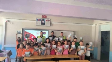 K&ouml;şk jandarması tarafından okullarda trafik eğitimi verildi
