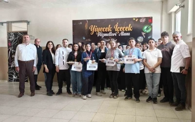 K&ouml;şk&rsquo;teki yarışma tatlı rekabete sahne oldu
