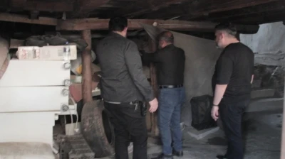 K&ouml;t&uuml; koku ihbarı sayesinde 30 metrelik define t&uuml;neli bulundu