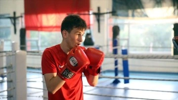 Kovid-19 nedeniyle gidemediği Avrupa'dan bu sefer madalya ile d&ouml;nmek istiyor