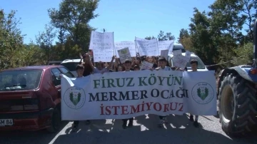 K&ouml;y sakinleri mermer ocağı i&ccedil;in eylem yaptı