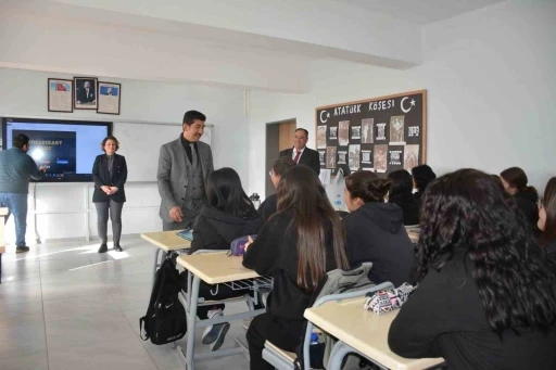 K&ouml;yceğiz&rsquo;de MEBİ platformunun katkılarına dikkat &ccedil;ekildi
