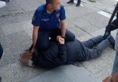 Kredi verilmeyince pompalı t&uuml;fekle bankayı bastı