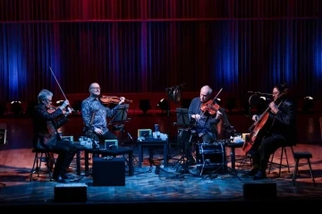 Kronos Quartet&rsquo;ten İş Sanat&rsquo;ta d&uuml;nya pr&ouml;miyeri
