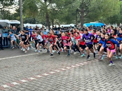 Kros sporcuları T&uuml;rkiye Şampiyonası i&ccedil;in ter d&ouml;kt&uuml;
