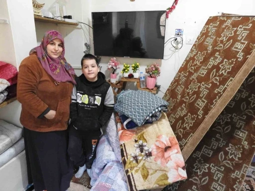 K&uuml;&ccedil;&uuml;k Ahmet&rsquo;ten y&uuml;rek burkan s&ouml;zler: &ldquo;Esad y&uuml;z&uuml;nden &uuml;lkemde doğmadım&rdquo;
