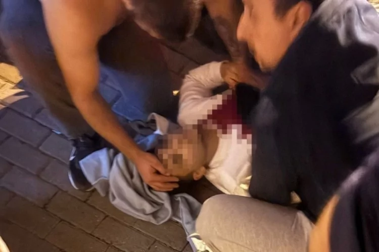 &Ouml;ğrencilerin husumet kavgasında bı&ccedil;akla yaralama