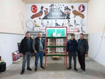 Kula&rsquo;da &rsquo;G&uuml;vercin Sevenler Derneği&rsquo; kuruldu
