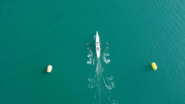 K&uuml;rek branşında "engeller" aşıldı