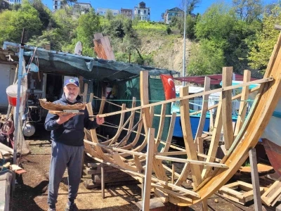 Kurtuluş Savaşı&rsquo;nda b&uuml;y&uuml;k &ouml;nem taşıyan denk kayıkları tekrar g&uuml;n y&uuml;z&uuml;ne &ccedil;ıkartılıyor
