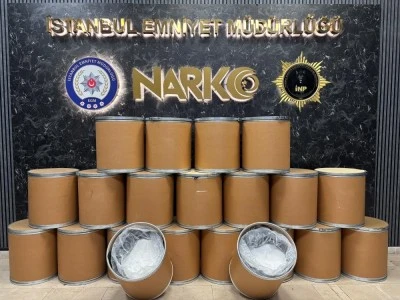 Kurye kılığında b&uuml;y&uuml;k uyuşturucu sevkiyatı
