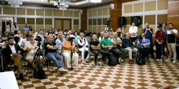 Kuşadası Belediye Başkanı G&uuml;nel: "Korkacak bir şeyi olmayanın, saklayacak bir şeyi de olmaz"
