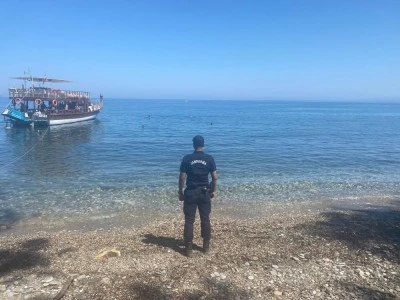 Kuşadası Milli Parkı'nda yasaklı alana giren 8 kişiye cezai işlem uygulandı