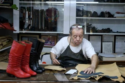 Kuşadası&rsquo;nda k&ouml;r&uuml;kl&uuml; &ccedil;izme ustası yetiştirecek &ccedil;ırak arıyor
