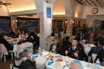 Kuşadası&rsquo;nda şehit aileleri ve gaziler iftarda buluştu
