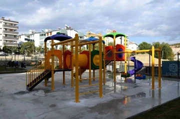 Kuşadası&rsquo;ndaki yeşil alanların sayısı artıyor
