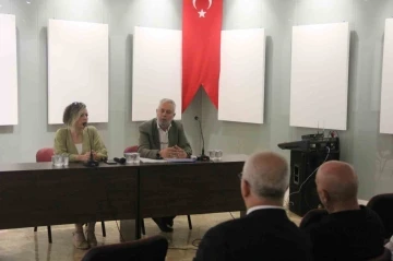 K&uuml;tahya&rsquo;da 6 yıldır ibadete kapalı olan &Ccedil;inili Camii ile ilgili bilgilendirme toplantısı
