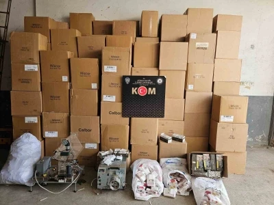 K&uuml;tahya&rsquo;da 688 bin 640 adet makaron ele ge&ccedil;irildi