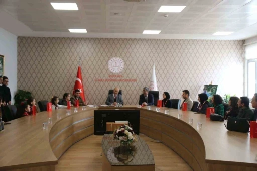 K&uuml;tahya&rsquo;da &ldquo;Dilimizin Zenginlikleri Projesi&rdquo; &ouml;d&uuml;lleri sahiplerini buldu
